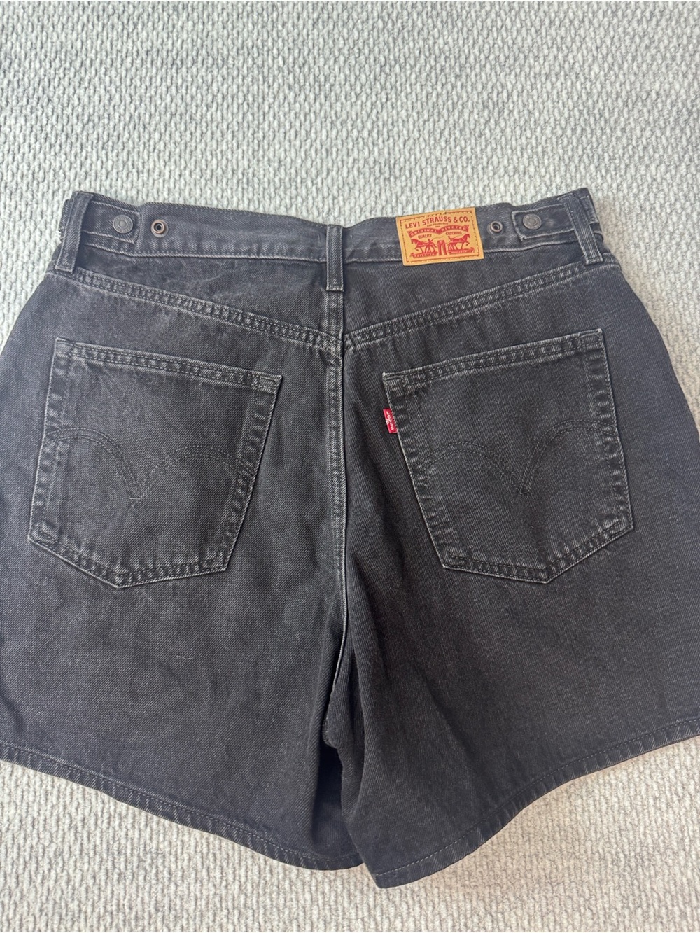 Levi’s Cinch Jean Shorts Black Sz 32